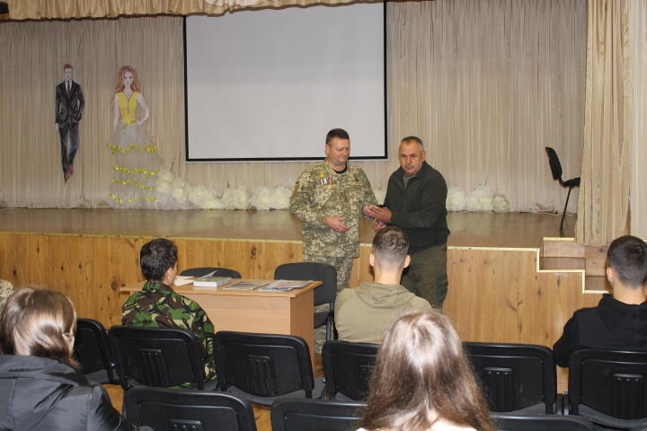 02015tvy-a469-720x480.jpg