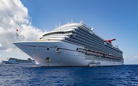 Скачать обои Carnival Dream, cruise ship, white big ship, cruise liner, luxury ships, sea для рабочего стола бесплатно. Картинки для рабочего стола бесплатно