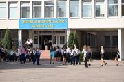«Принижують колег і налаштовують дітей зривати уроки»: на Кіровоградщині невакциновані вчителі продовжують працювати попри заборону 