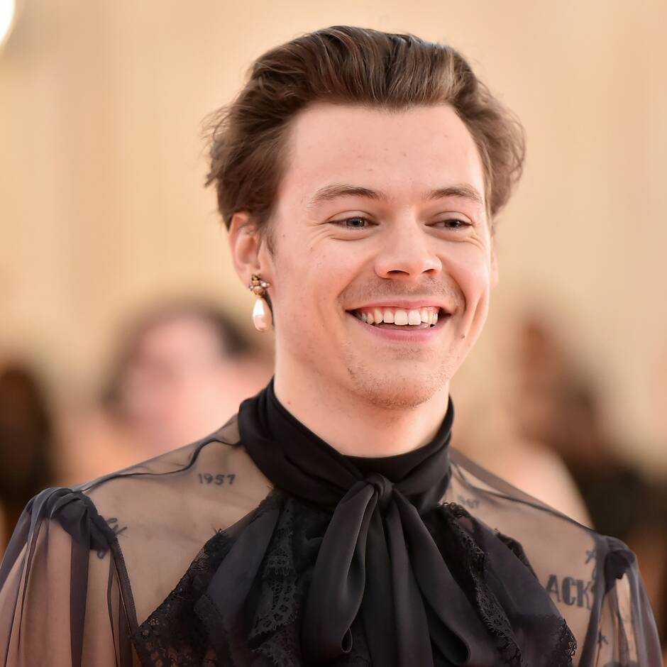Harry Styles Keeps His Clothes in a Frozen Vault With 24-Hour Security | Teen Vogue