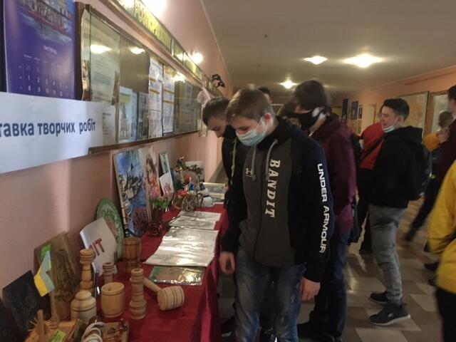 0201h0r2-83ad-640x480.jpg