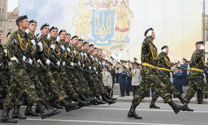 Армія України за рік президентства Порошенка