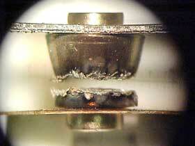 Materiali di contatto del relè: sono importanti? | Finder Switch to the future