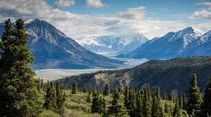11 грудня – Міжнародний день гір (International Mountain Day)