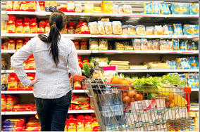 Supermarket-Shopper – Liz Wann
