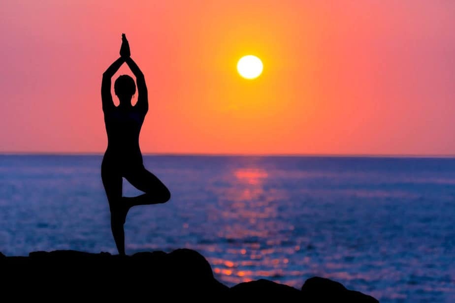 Обзор Yoga Burn - 7 фактов, которые вы должны знать [JANUARY 2021]