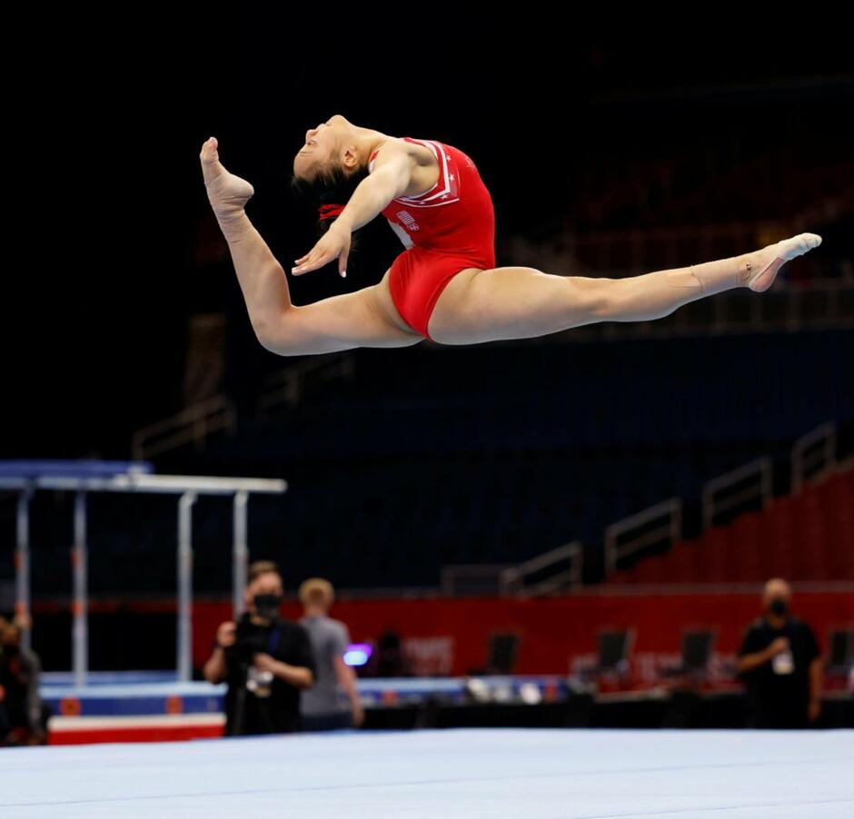 Tokyo Olympics 2021: What are the 6 Types of Gymnastics? - EssentiallySports