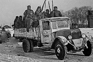 0201kstu-046b-320x213.jpg