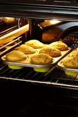 How to Organize Your Oven Racks for Better Cooking | Epicurious