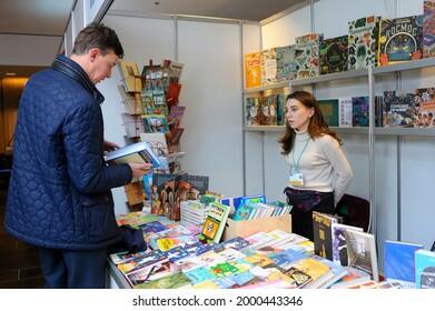 Bookseller Images, Stock Photos &amp; Vectors | Shutterstock