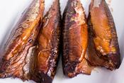 How to smoke mackerel - le petit oeuf | Recipe | Mackerel recipes, Smoked mackerel, Smoked food recipes