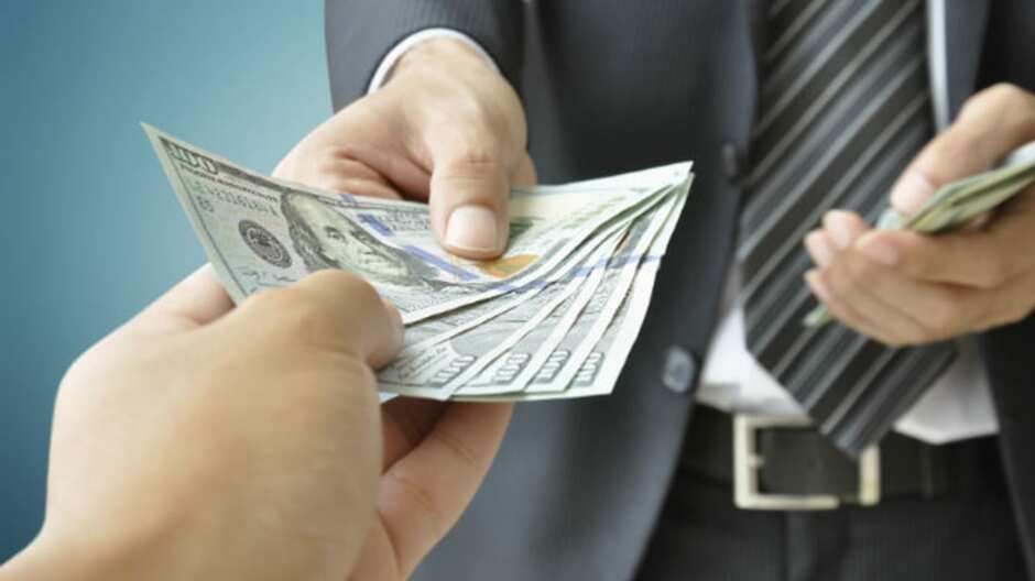 10 Tips for Lending (or Borrowing) Money | Mental Floss