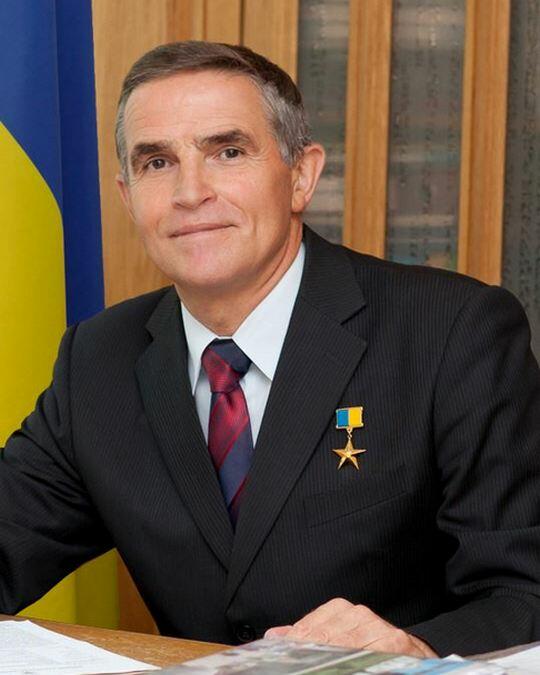 Леонід Каденюк